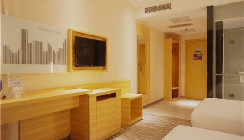 Pokój - City convenient hotel(Gaozhou Nanguan Road Yingzhou Park Store)