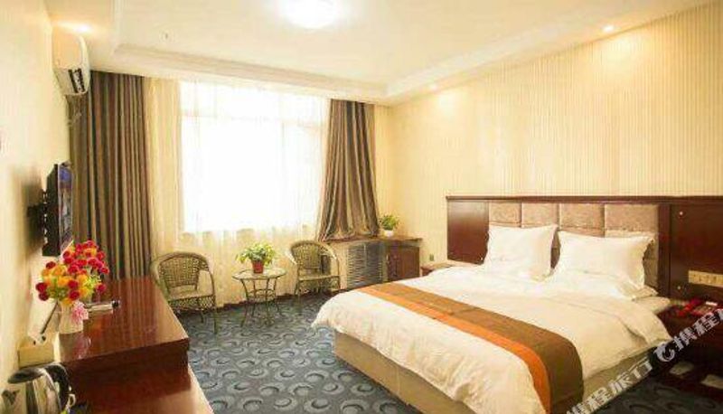 Room - zhangye junyiliansuojundianhuanghaodian