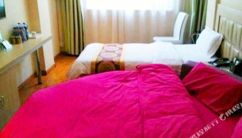 Habitación familiar - Jinghan Chain Hotel Zhangye South Main Street