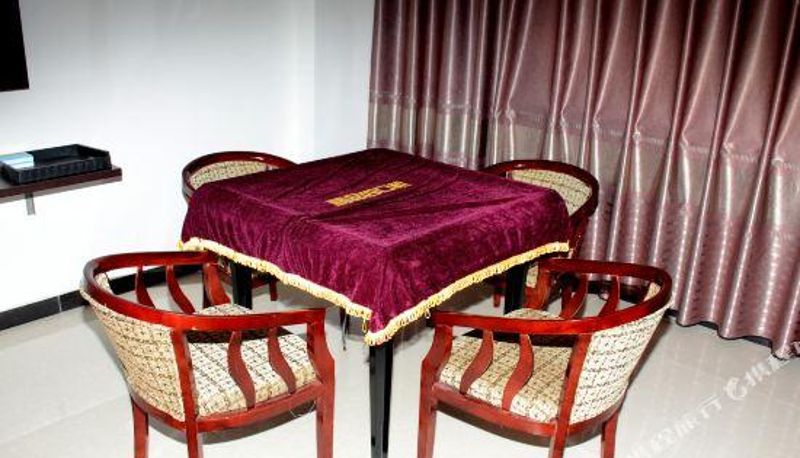 Zimmer - Jiande Ciming Yue Hotel