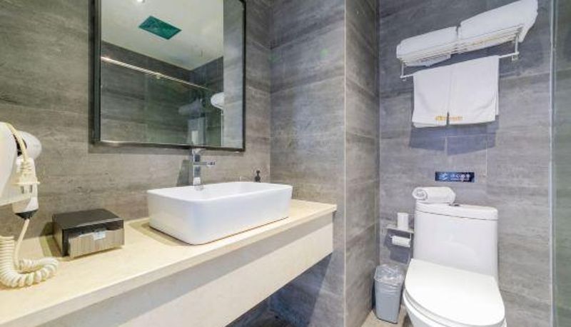Zimmer - Meiqi S Hotel (Zhangjiagang Tangqiao High-speed Railway Station)