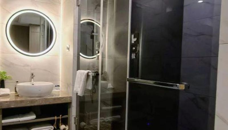 Zimmer mit Flussblick - Bingo Hotel (Jiande Xin'anjiang Store)