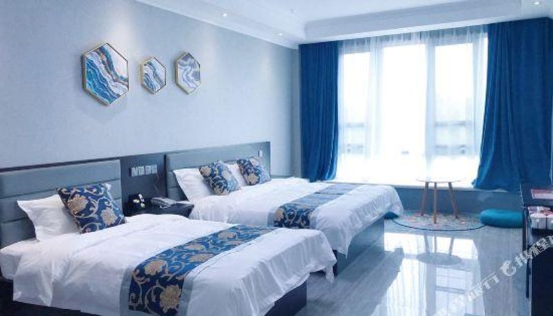 Camera - Zaozhuang)  Junshan Road Hippo theme hotel (Central Plaza