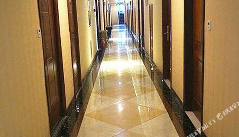 Recepcja - Huanan Hotel