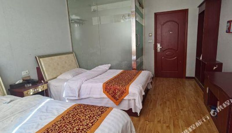 Zimmer - Qiteng Business Hotel