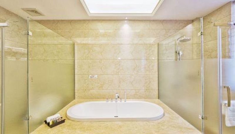 Habitación - Jichen Plum Blossom Hotel