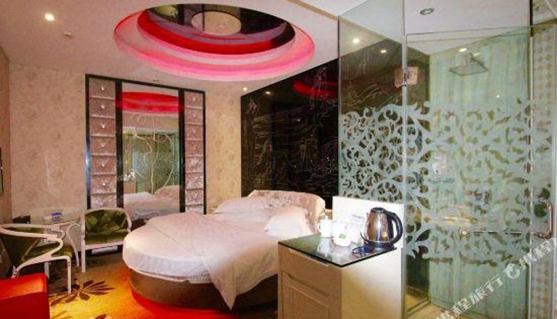 Chambre - Jinxilaideng Hotel