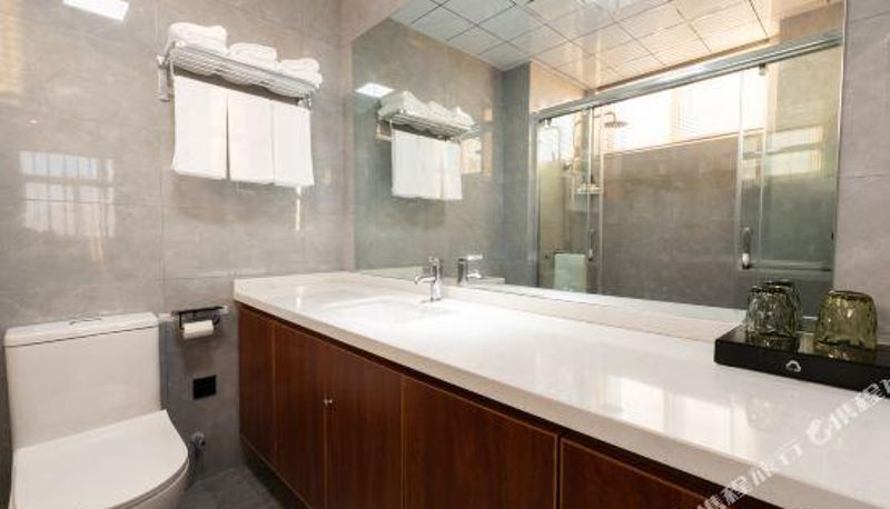 Familienzimmer - Lianhua Hotel (Taizhou Jiangyan Wanda Plaza)
