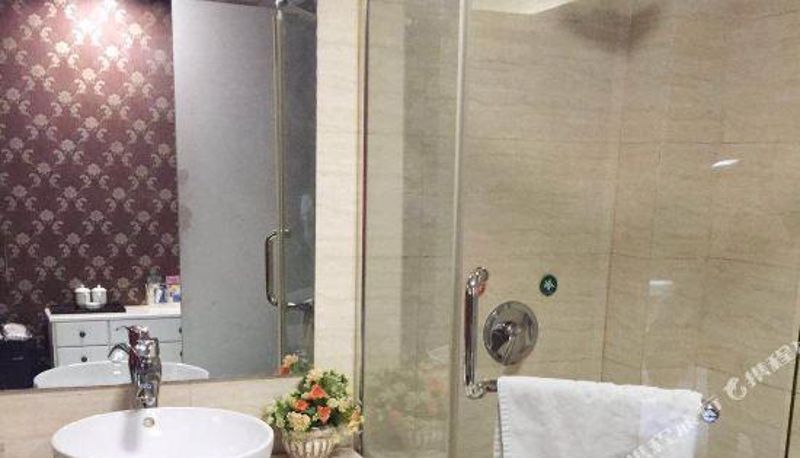 Camera per famiglia - Borui Business Hotel