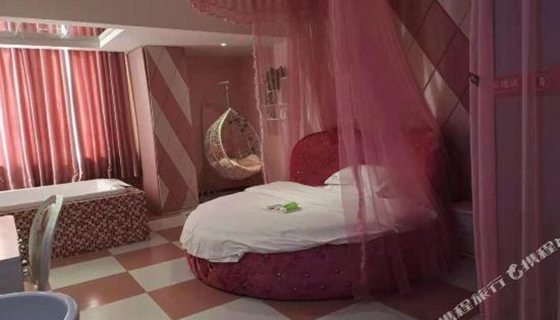 Pokój - Swan Love Theme Hotel (Huai'an Huaihai North Road Branch)