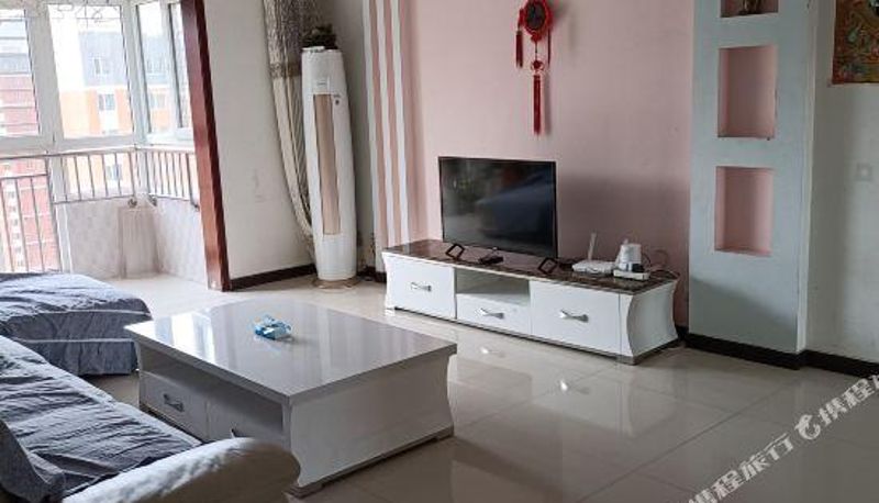 Rezeption - Chengde Four Seasons Family Apartment