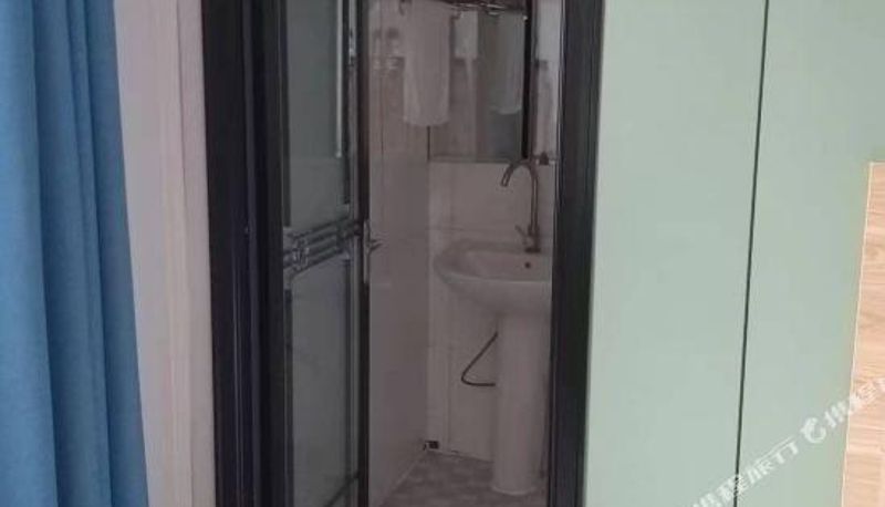 Camera - Le Er Ju Hotel (Zhengzhou Railway Station Branch)
