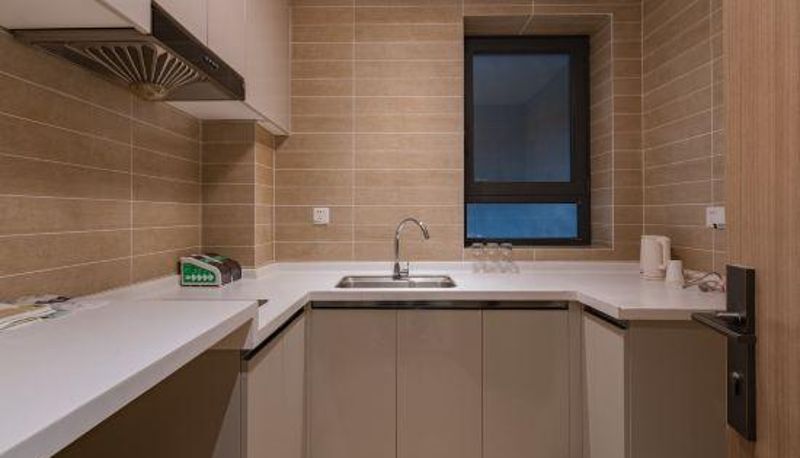 Kamer - Zhengzhou Kaibin Hotel (Manhattan Yanzhuang Subway Station Store)
