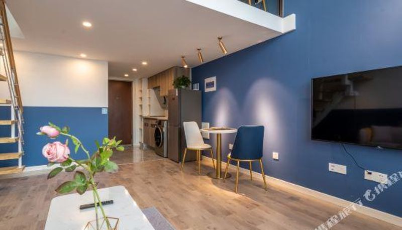 Camera - Pomelo Youth Smart Loft Movie Hotel (Zhengzhou CBD Provincial Government)