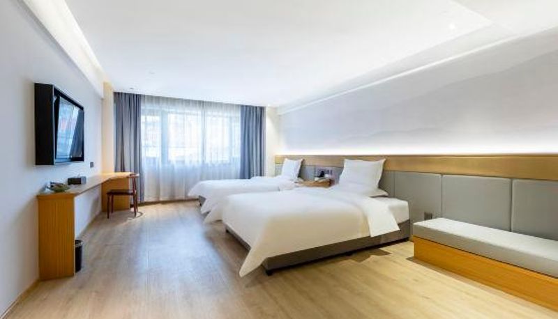 Camera - Yingbin Holiday Hotel