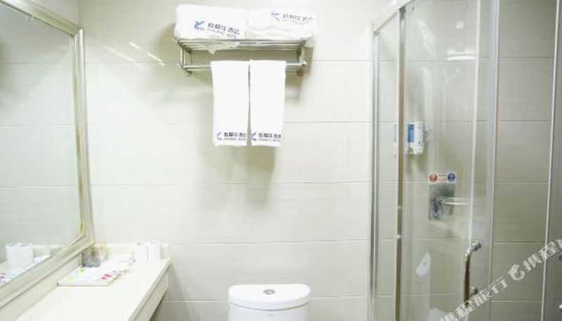 Camera - Ke AI lives in Meicheng Hotel