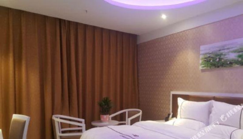 Camera business - Maiba Hotel (Zunyi Linda Food City Store)