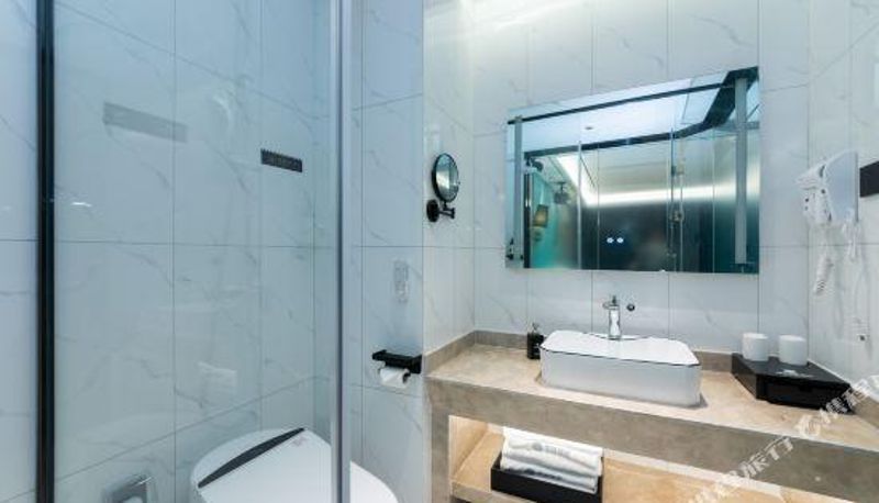 Camera - YouXi MovieHotel (ZhongWei Shapotou District Gulou east street Hotel)