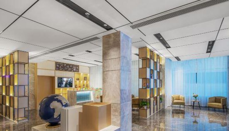 Rezeption - Kyriad Hotel (Zhaotong Financial Center)