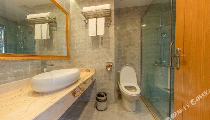 Camera - Zhongshan)  Smiley Hotel apartment (Nakhon long central store