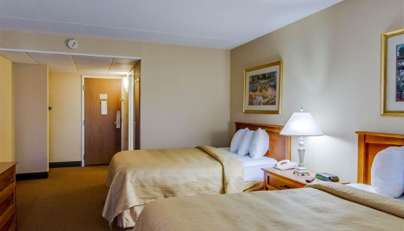 Camera - Quality Hotel and Conference Center Bluefield