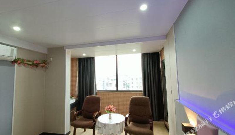 Room - yijiagongyu