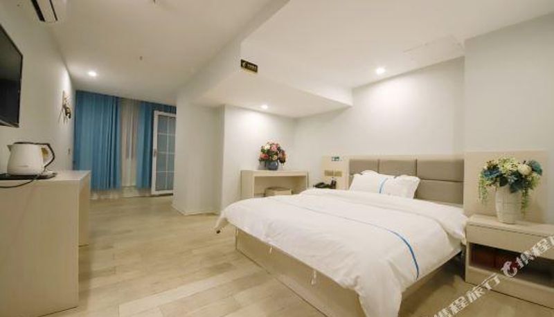 Camera - Yufeng Hotel