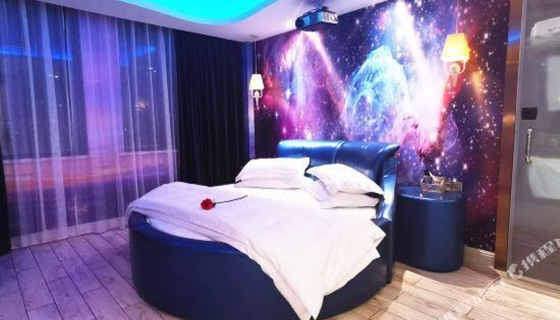 Camera - Lichee Hotel