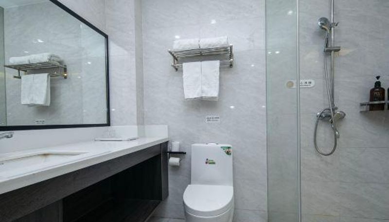 Zimmer - Zuma Hotel  (Zhuji Small Commodity Market)
