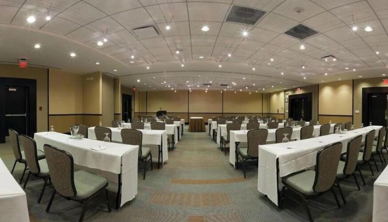 Sala de reuniones - Crowne Plaza LOMBARD DOWNERS GROVE by IHG