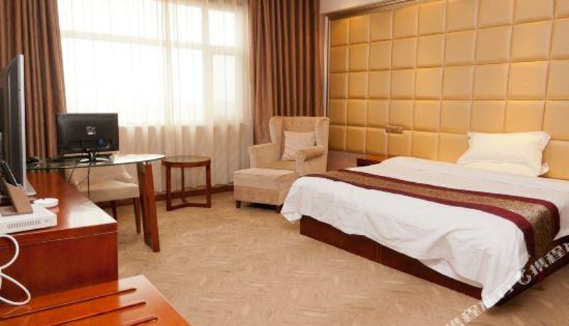 Zimmer - Lighthouse Business Hotel (Zibo Zhoucun Ancient Mall)