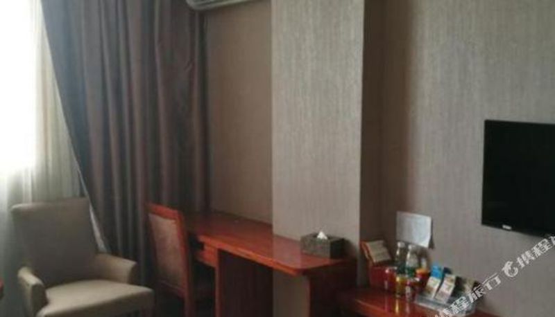 Zimmer - Yueyang Hesheng Huating Hotel