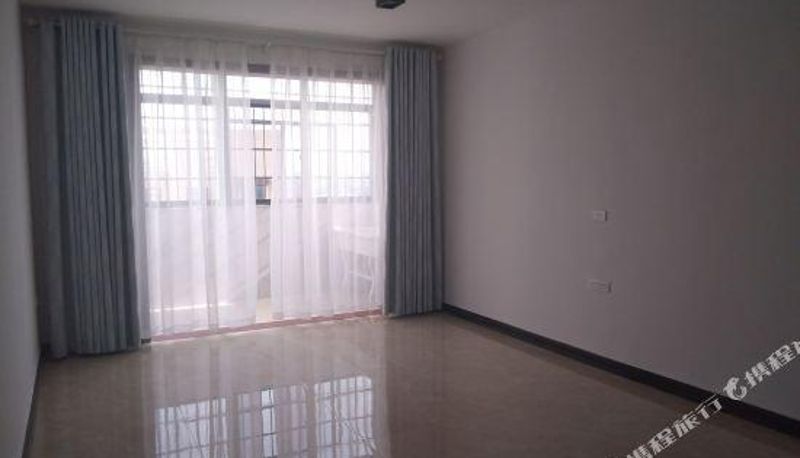 Vista interior - Chinese Yiju Shared Apartment (Yingtan Bus Terminal Shop)