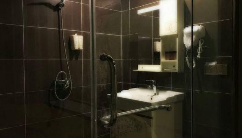 Widok wnętrza - Encounter Hotel