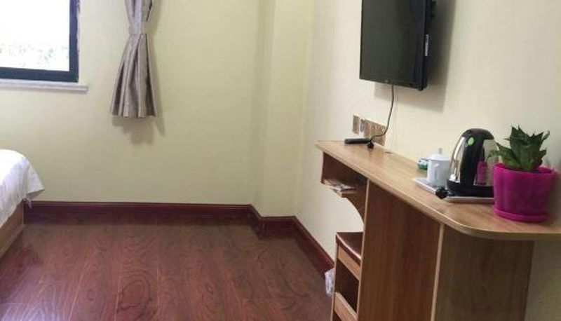 Family room - Yantai Xiangyu Express Hotel