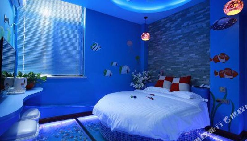 Camera - Wanbang Theme Hotel (Songxia Road Sunny Head Courtyard Branch)