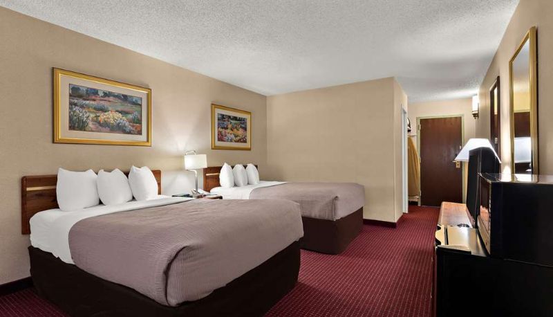 Camera - Quality Inn & Suites Craig