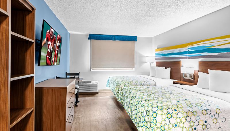 Room - HomeTowne Studios & Conference Center Cortland