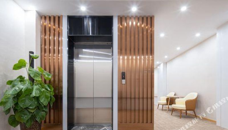 Innenbreich - Haiyue Holiday Hotel (Suzhou Jinhai Avenue)