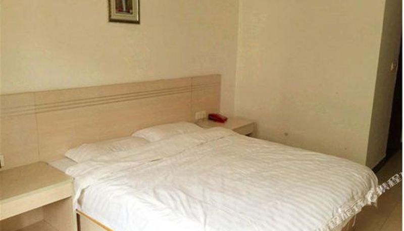 Chambre - Yichun Chuhao Business Hotel