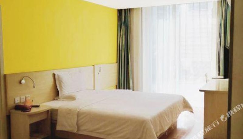 Camera per famiglia - 7 days hotel(yibin park town central store)