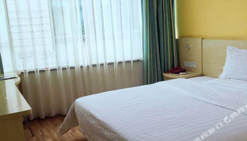 Camera - 7 days hotel(yibin park town central store)