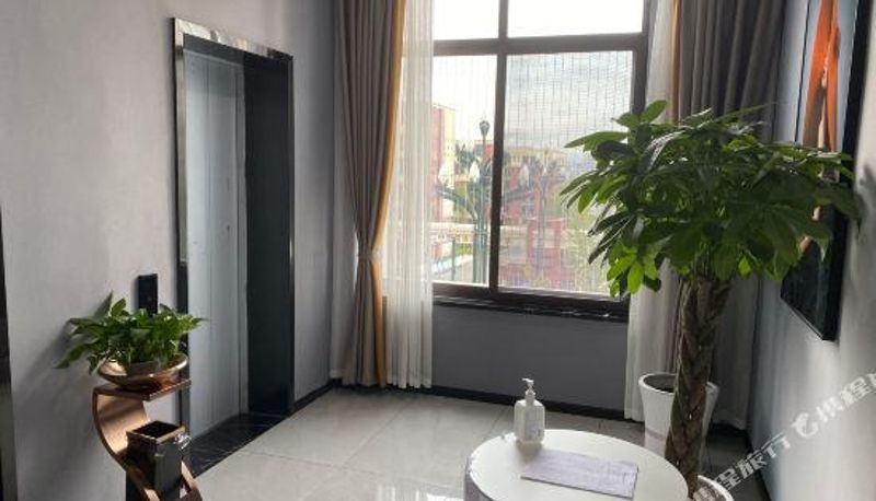 Rezeption - Yibin Jiacheng Boutique Hotel