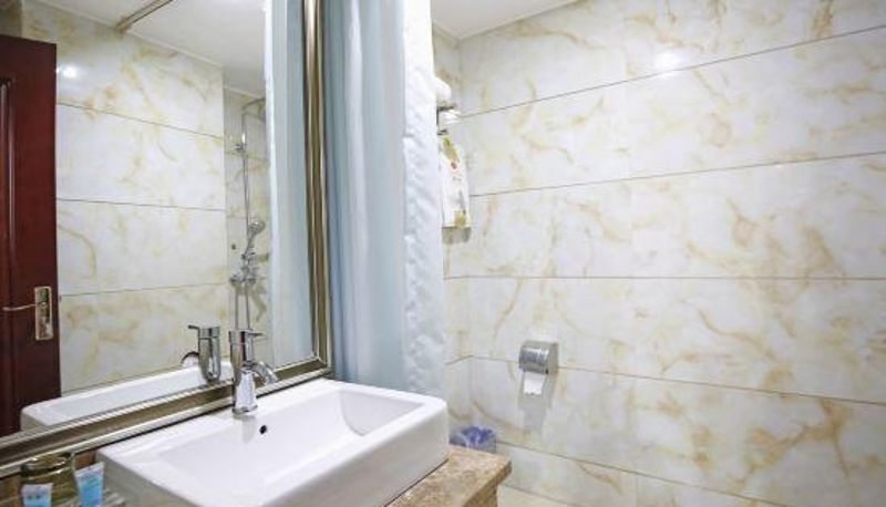 Chambre - Sunshine Holiday Hotel