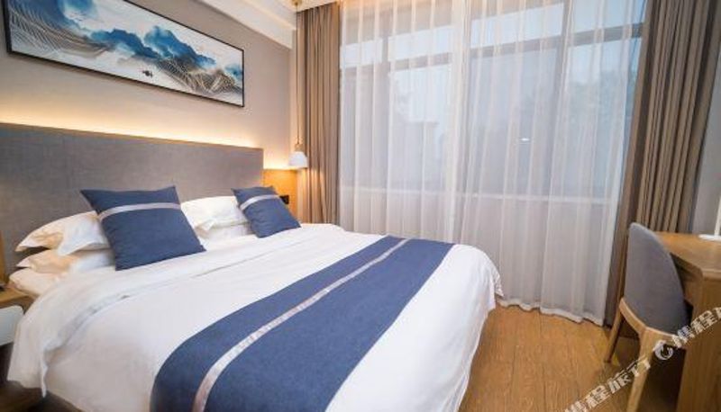 Zimmer - Nanhu Hotel (Xinyang Normal University Nanwan Lake)