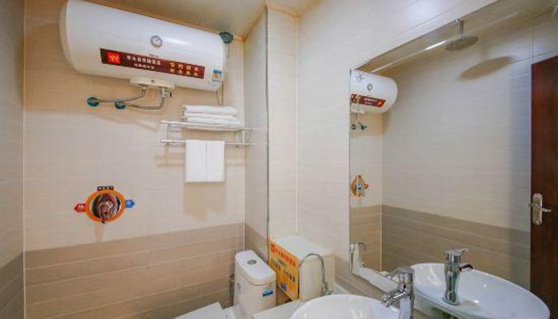 Camera - Yumuyi Express Hotel