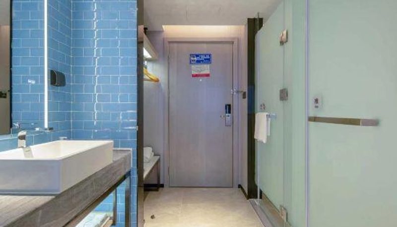 Zimmer - Echarm Hotel (Wuzhou Wangcheng Plaza)