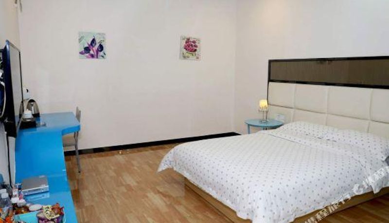Zimmer - 18 Boutique Hotel (Zhangzhou Qiloucheng Ligang Commercial Street)