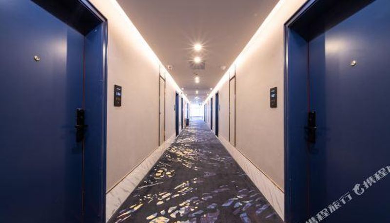 Vista interior - Lanhui Hotel (Wuzhou sanqicheng store)