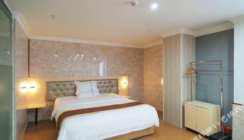 Camera - Rongli Express Hotel